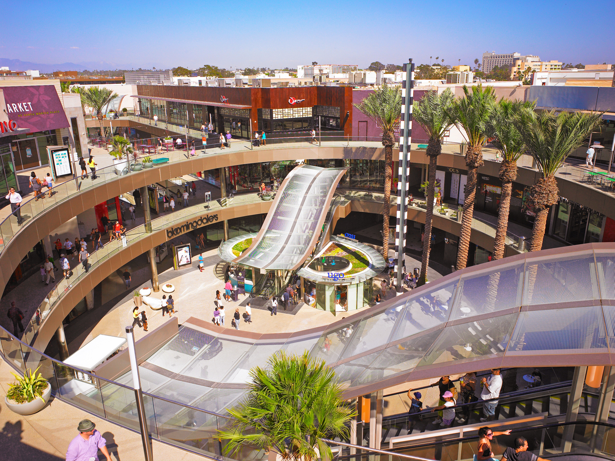 Santa Monica Mall Gets a Makeover - WSJ